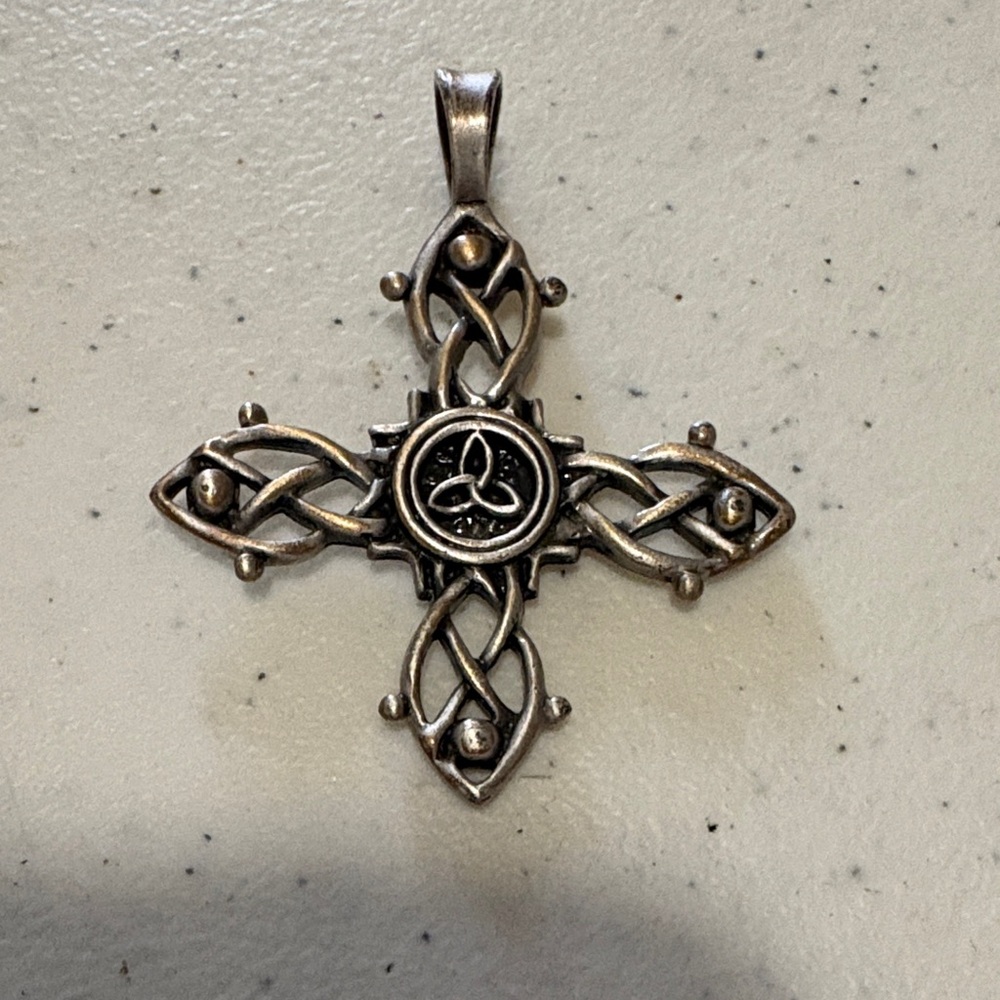 ✝️🦘🏄‍♂️BICO Surf Australia Pewter Celtic Cross Trinity Knot Pendant🇦🇺🐨🏄‍♀️